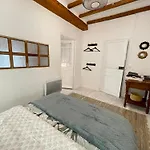 Maison Petit Arago Avec Roof Terrace Et Parking Prive Prázdninový dům Carcassonne