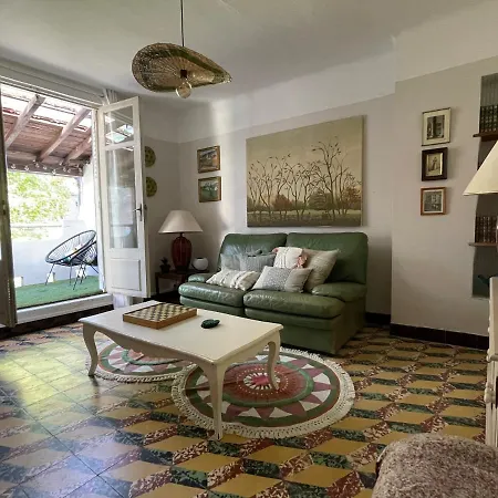 Дом отдыха Maison Petit Arago Avec Roof Terrace Et Parking Prive Et Ac Каркассон