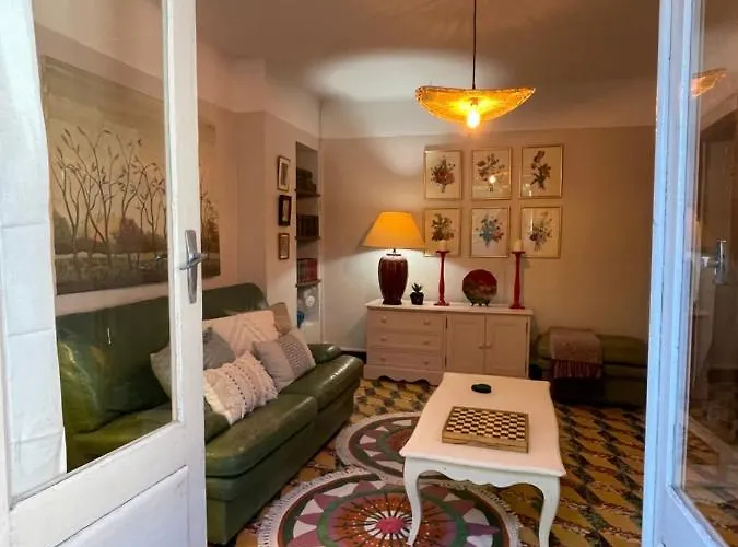 Ferienhaus Maison Petit Arago Avec Roof Terrace Et Parking Prive Carcassonne